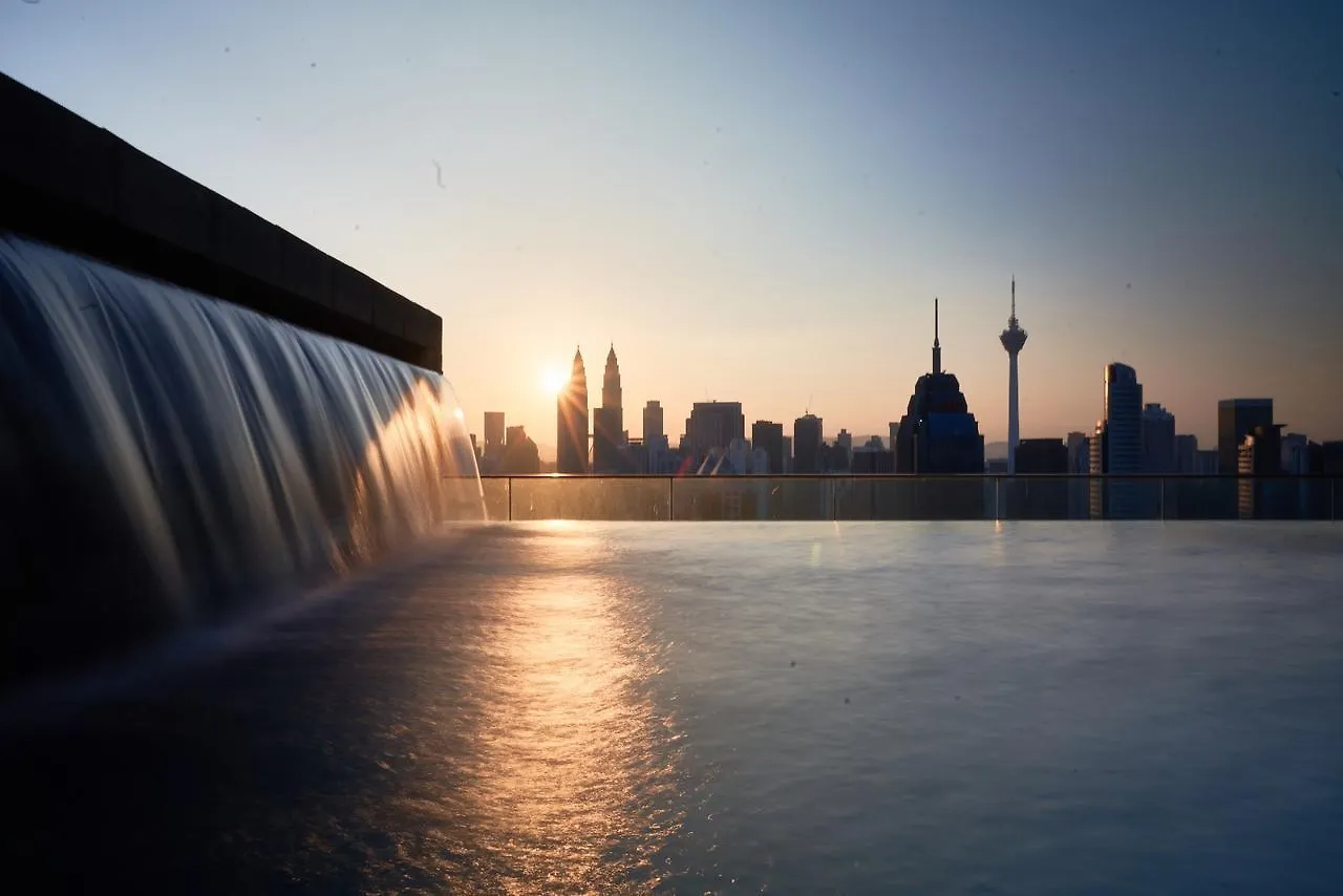 Regalia Suites,Kuala Lumpur, Infinity Pool Apartment