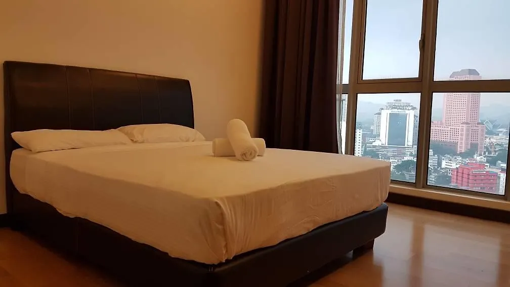 Regalia Suites,Kuala Lumpur, Infinity Pool 0*,